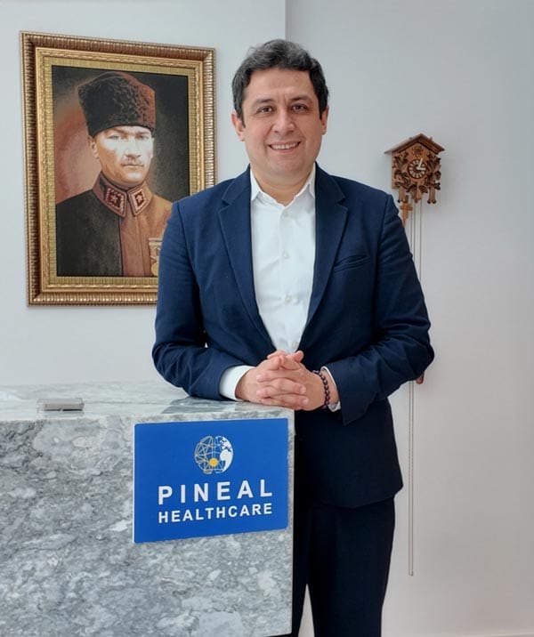 Prof. Dr. Serdar Baki Albayrak - Astrositom Tedavisi Uzmanı Nöroşirürji Profesörü